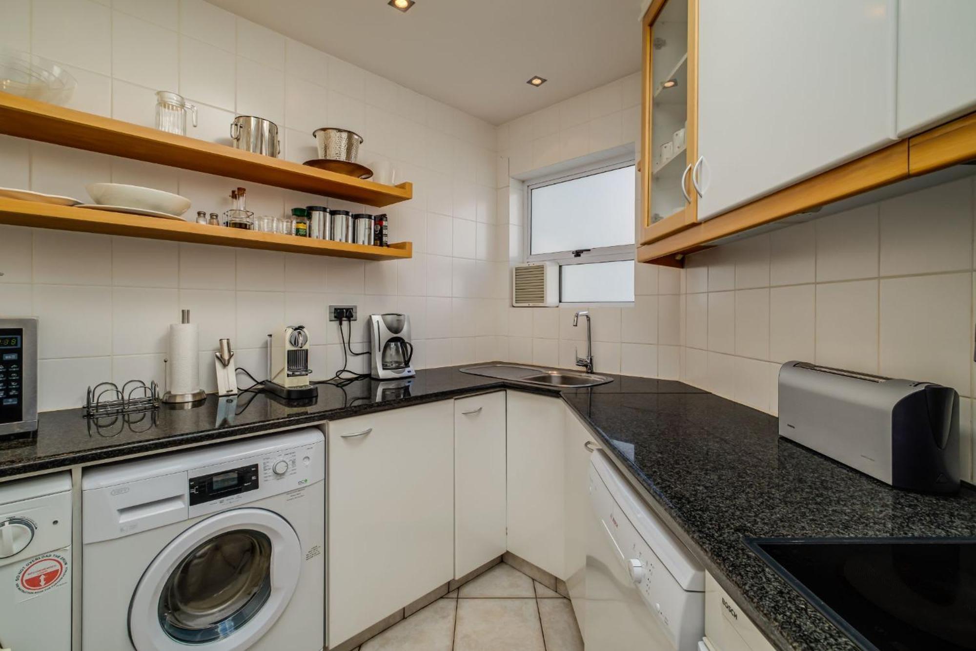Camps Bay Terrace Penthouse Apartment Кейптаун Екстериор снимка