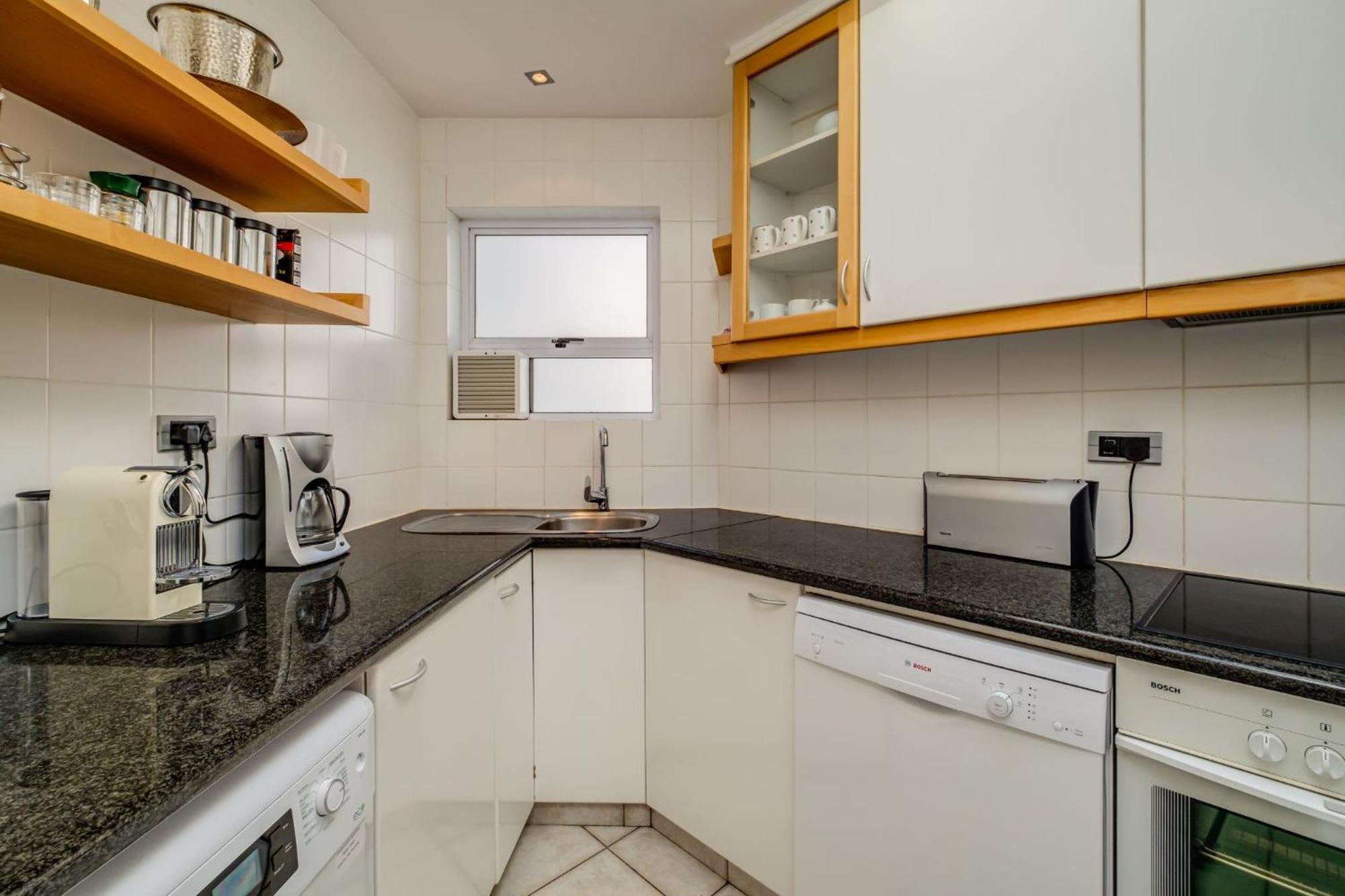 Camps Bay Terrace Penthouse Apartment Кейптаун Екстериор снимка